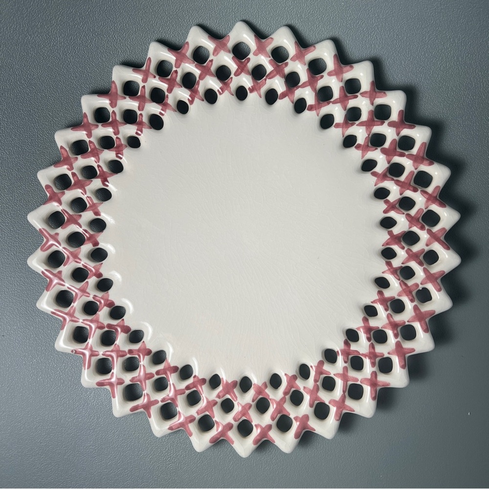 Paper Windows Lace Plate